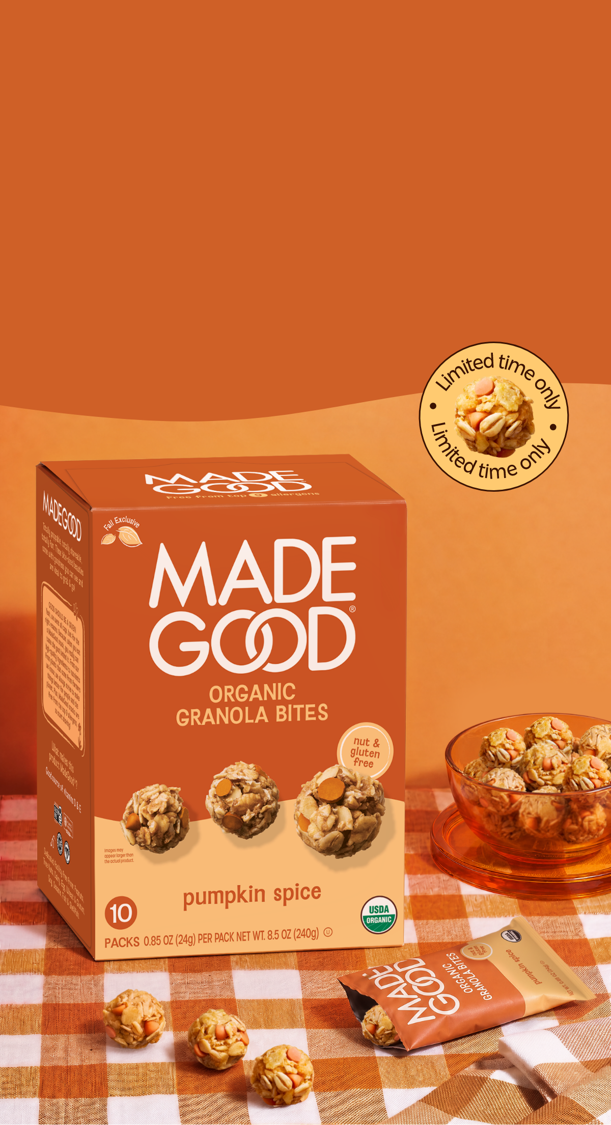 All the cinnamon, nutmeg and ginger warmth of sweater weather, baked into perfectly poppable bites.